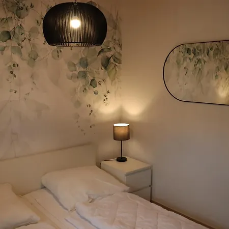 Auszeit Am - 100m Zum - Mit Terrasse - 2 Baeder Und 3 Schlafzimmer