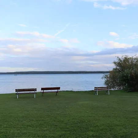 Hébergement de vacances Auszeit Am - 100m Zum - Mit Terrasse