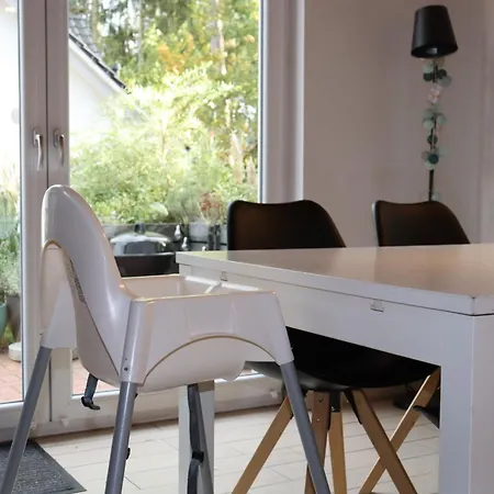 Auszeit Am - 100m Zum - Mit Terrasse - 2 Baeder Und 3 Schlafzimmer 펜션