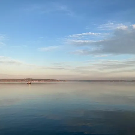 Auszeit Am - 100m Zum - Mit Terrasse - 2 Baeder Und 3 Schlafzimmer * Plau am See